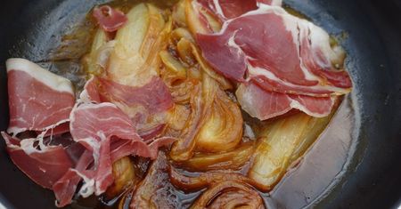 Pożywka dla raka. Kumuluje się w wątrobie, krwi, nerkach