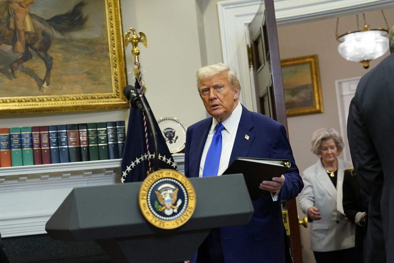 Trump's crypto scandal: Billion-dollar memecoin controversy