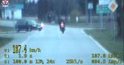 Jechał 180 km/h w zabudowanym, bo "nie widział informacji o kontroli"