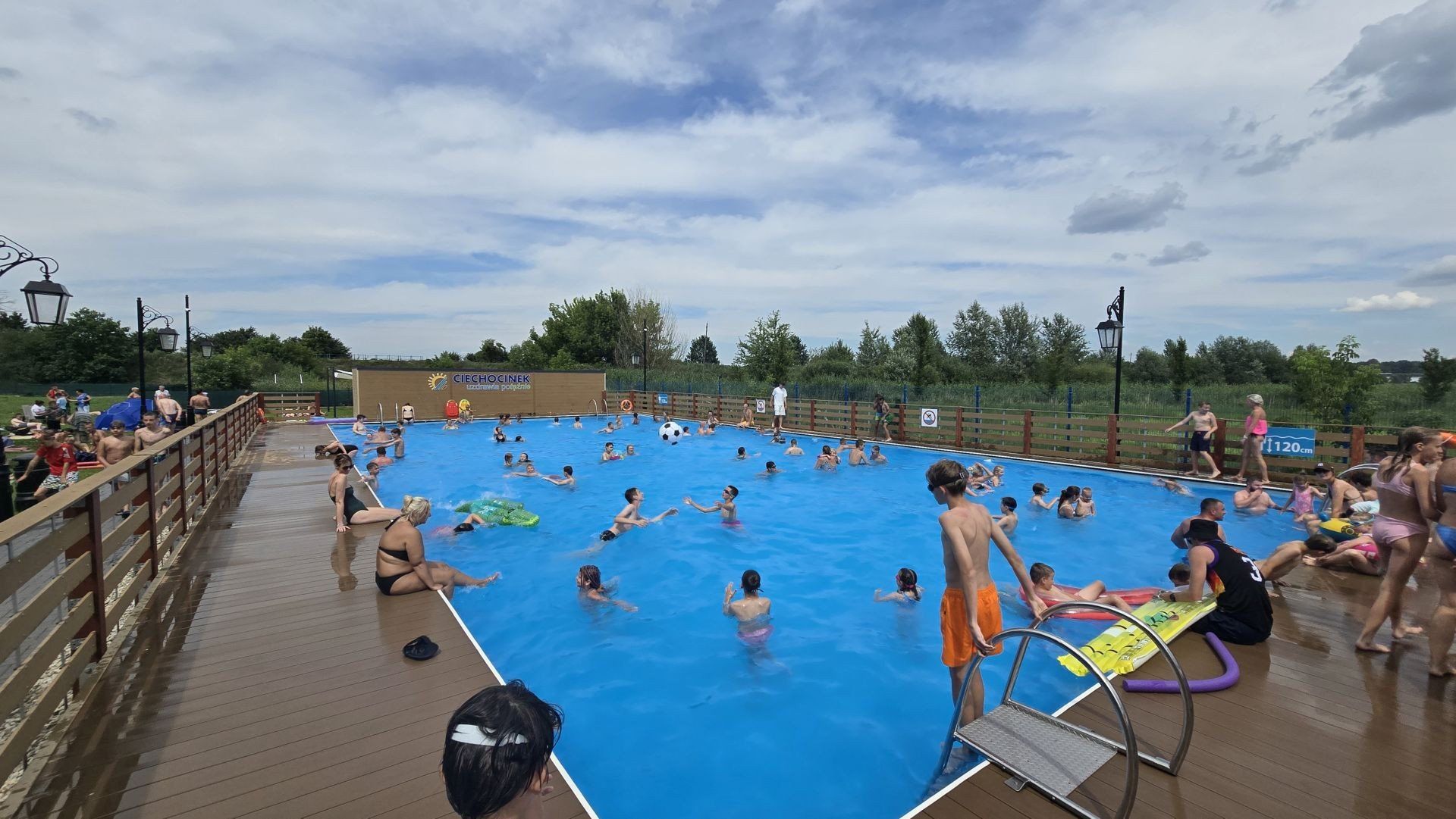 Wodny park w Ciechocinku. Tak było na basenach letnich w uzdrowisku 21 lipca 2025 r.