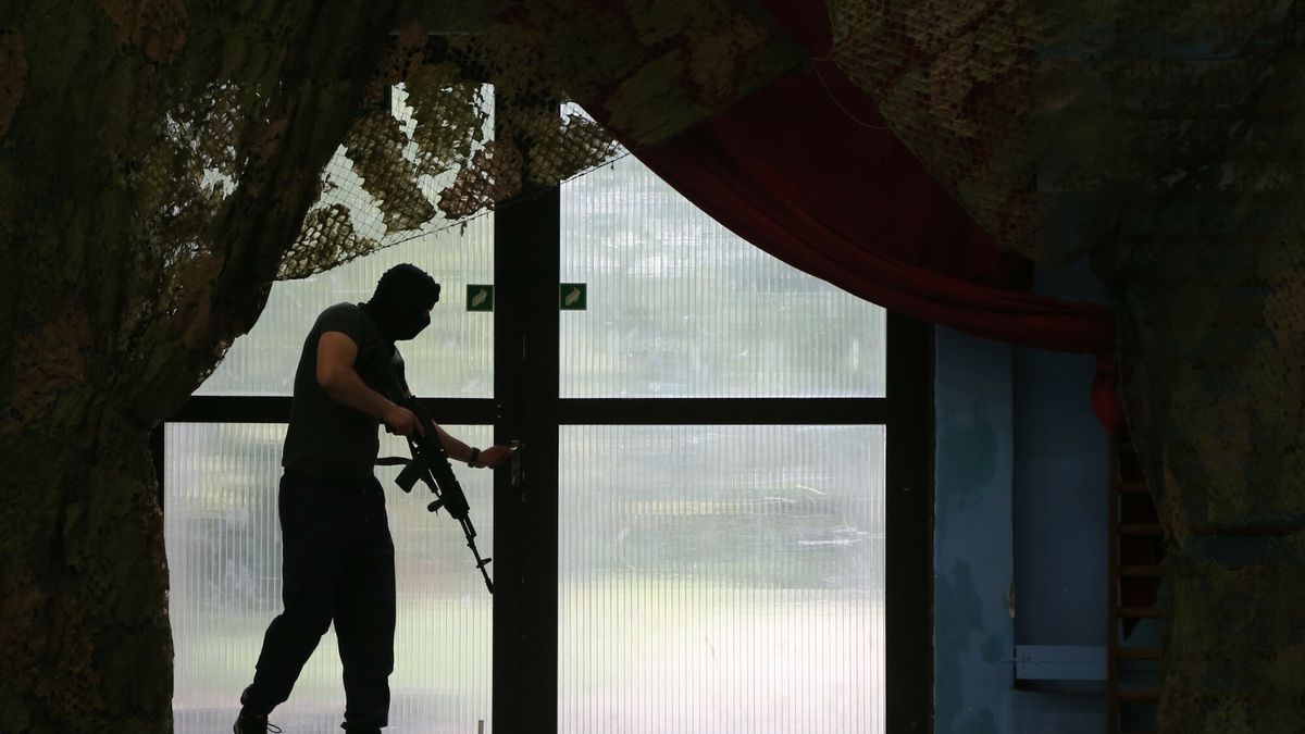 Anakonda 2016
09.06.2016 WROCLAW  WYZSZA SZKOLA OFICERSKA IM TADEUSZ KOSCIUSZKI  CWICZENIA KRYZYS S-16  W CZASIE CWICZEN STUDENCI SYMULOWALI ATAK TERRORYSTYCZNY NA SALE PELNA LUDZI.  EDUKACJA WOJSKO TERRORYZM CWICZENIA BEZPIECZENSTWO   GAZETA WROCLAWSKA  PAWEL RELIKOWSKI / POLSKA PRESS
PAWEL RELIKOWSKI / POLSKA PRESS