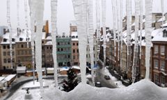 "Walka" arktycznego mrozu z ciepłem. Starcie nad Polską