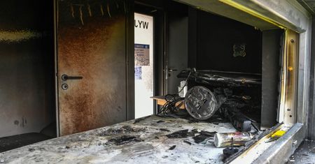 Antyszczepionkowcy przechodzą od słów do czynów. Kraska: nie możemy tolerować agresji