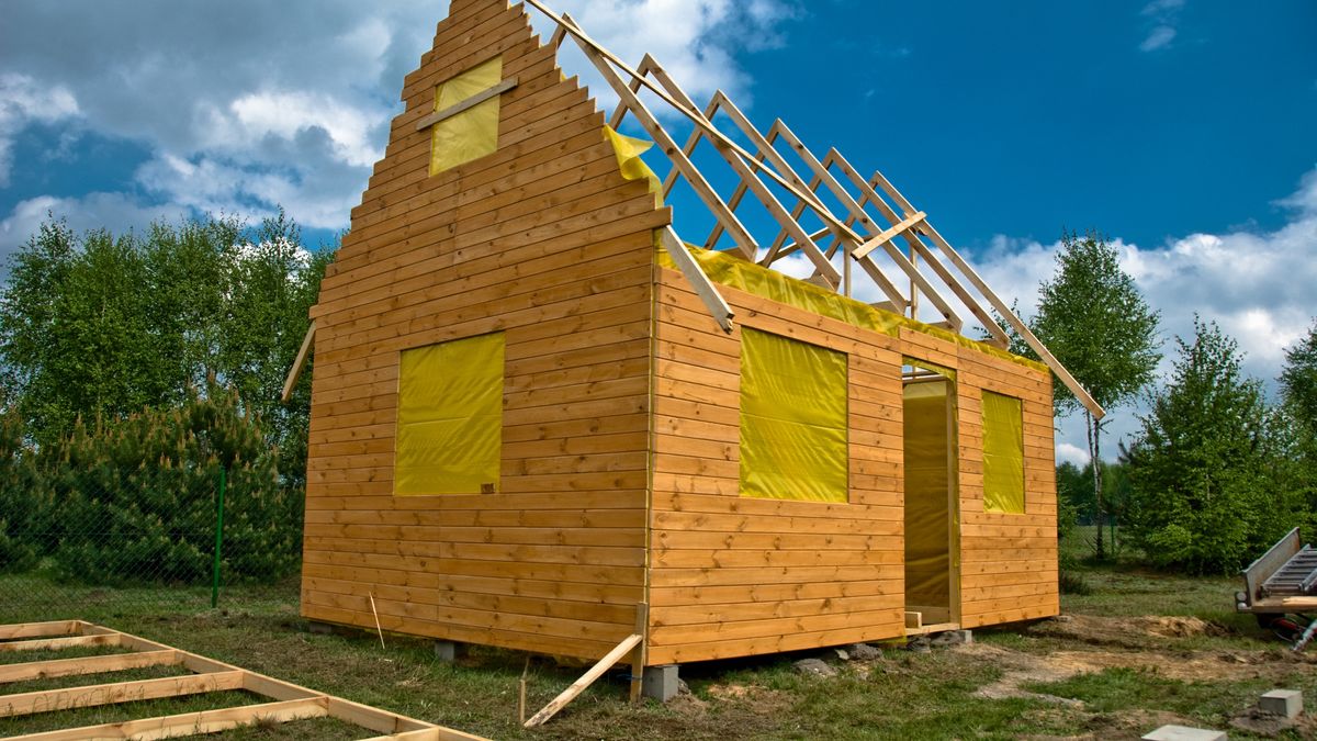 Domek; budowa domku; budowa; dom; dom bez pozwolenia