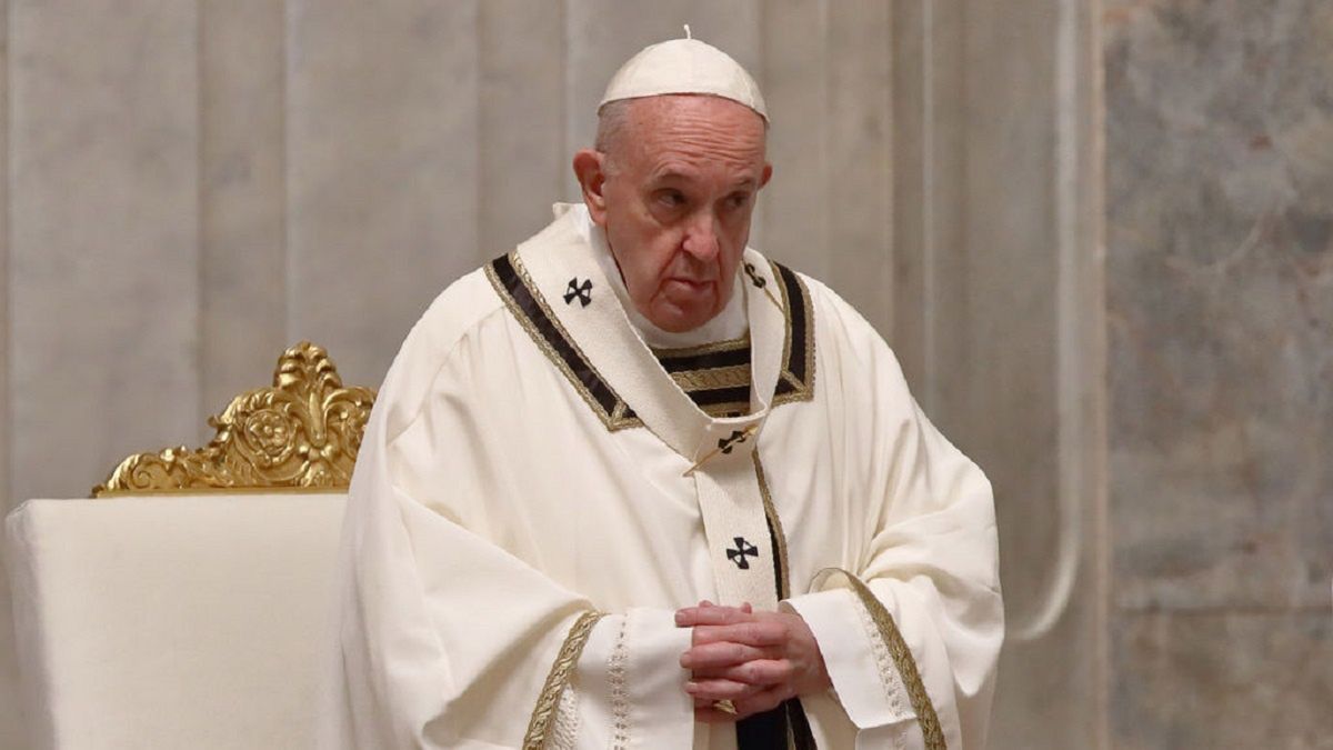 Papież Franciszek określił whisky jako "prawdziwą wodę święconą"