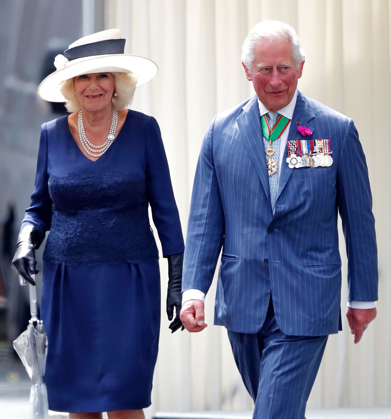 Książę Karol i Camilla Parker-Bowles mierzą się z krytyką internautów