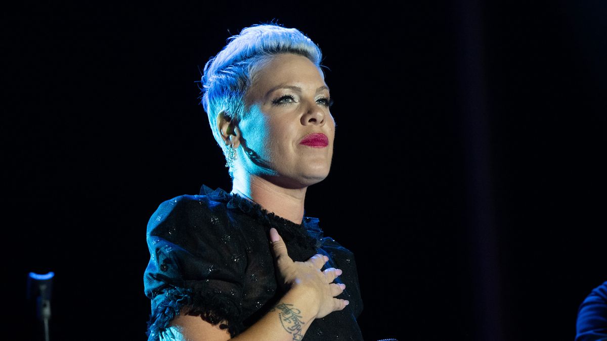 Pink o Nowym Roku w szpitalu