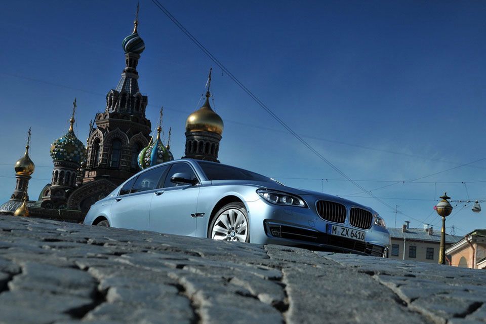 BMW serii 7 na rok 2013 - megagaleria niemieckiego okrętu flagowego 127