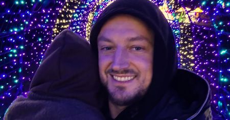 Roześmiany Baron zapewnia, że na koniec roku uwolnił się od wszystkiego co NIE BYŁO MU PISANE. Wymowne?