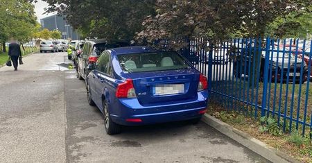 Zapomniał, gdzie zaparkował volvo. Zgłosił kradzież, której nie było