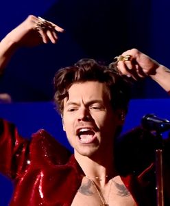 Harry Styles trafiony w oko na koncercie. Fan rzucił w niego nieokreślonym obiektem