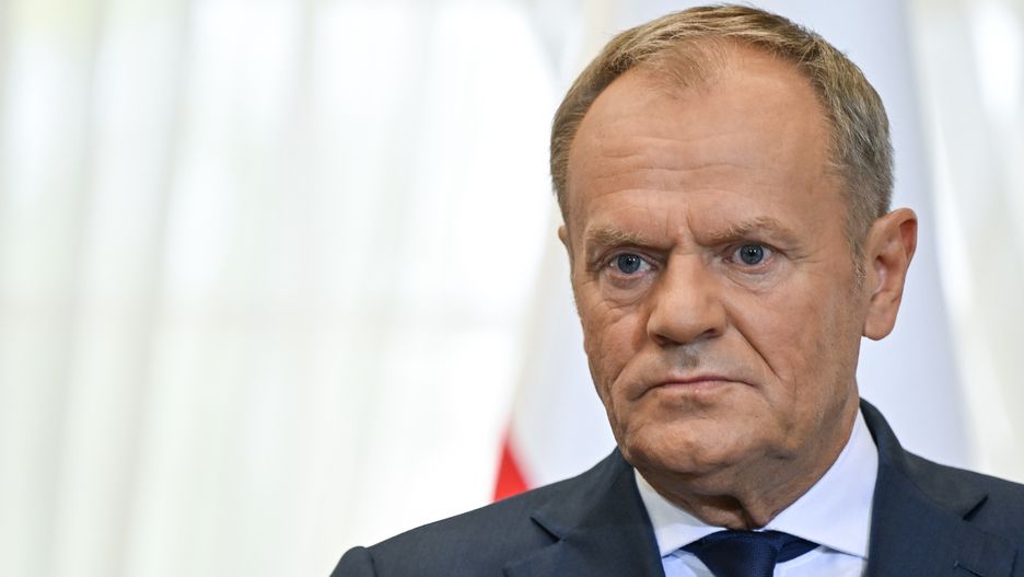 RZESZOW, POLAND - SEPTEMBER 5: Polish Prime Minister Donald Tusk during joint press conference with Ireland's Taoiseach Simon Harris at the Lubomirski Summer Palace in Rzeszow, Poland, on September 5, 2024. 
Taoiseach Harris stopped in Rzeszow on his return from Kiev, where he met Ukrainian President Vladimir Zelenskyy and secured a bilateral security agreement, committing Ireland to provide non-lethal military support and humanitarian aid to Ukraine. (Photo by Artur Widak/NurPhoto via Getty Images)