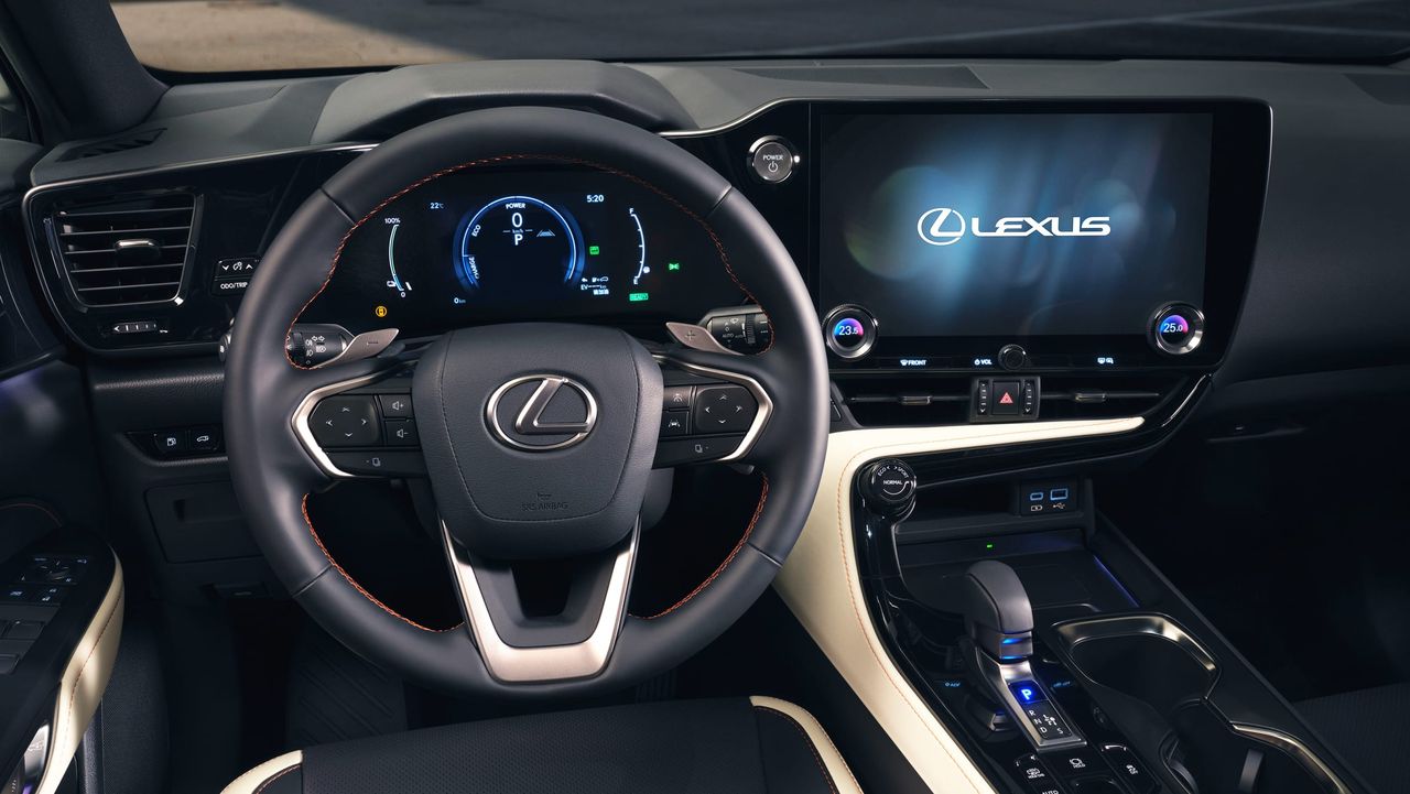 Lexus NX (2021)