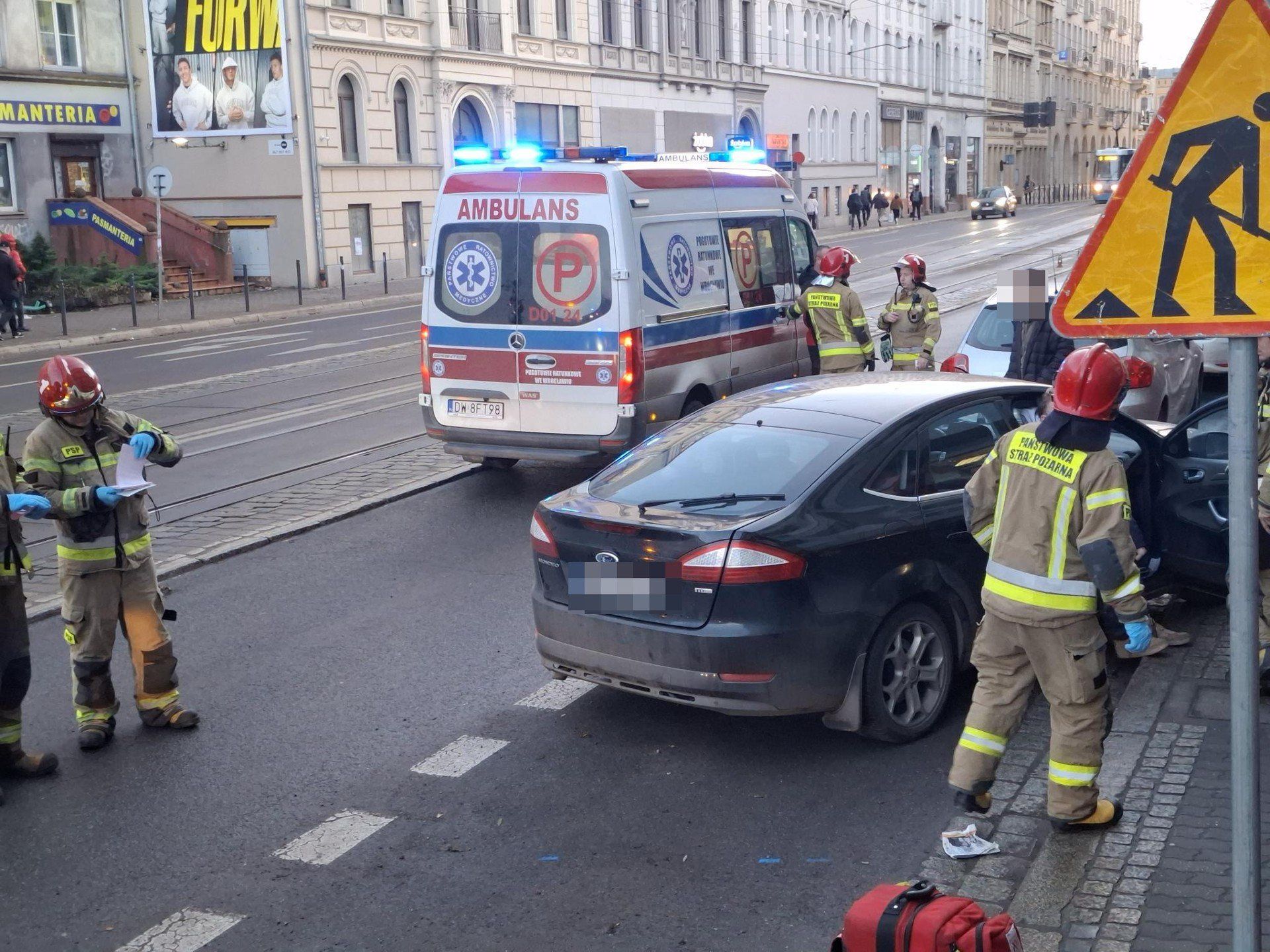 Wypadek na ul. Kołłątaja we Wrocławiu