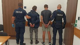 Pruszków: Podpalili przyczepę kempingową i pustostan. Nie potrafią wytłumaczyć, dlaczego to zrobili