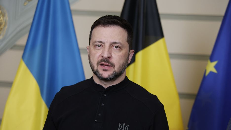 Ukraine president Volodymyr Zelensky pictured before a meeting between Belgian Prime Minister and Ukrainian President, , in Brussels.
An exceptional European Council is being held this Thursday in Brussels, to discuss European support for Ukraine. Later in the day, the Ukrainian president will be received by the King at the Royal Palace.
(photo by Nicolas Maeterlinck / Pool / Photo News) via Getty Images)