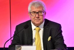 Kilometrówki i asystenci. Śledztwo, czy Czarnecki wyłudził pieniądze z PE, trwa