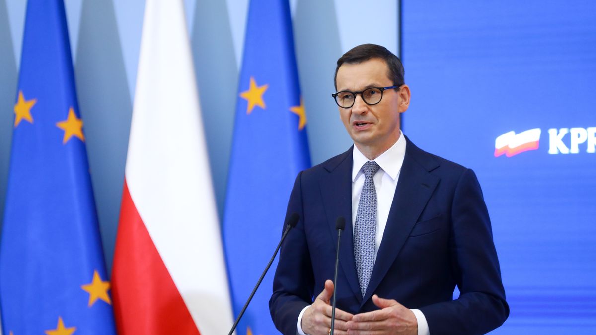 Na zdjęciu premier Mateusz Morawiecki na konferencji prasowej