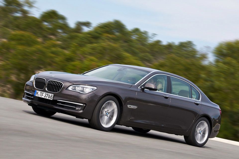 BMW serii 7 na rok 2013 - megagaleria niemieckiego okrętu flagowego 193