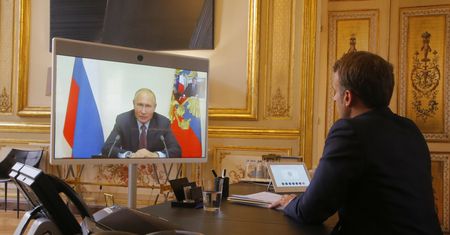 Macron po rozmowie z Putinem. "Szczery dialog nie do pogodzenia z eskalacją"