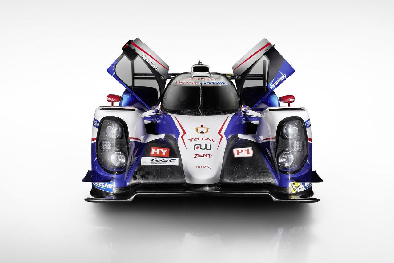 Technologia z Toyoty TS040 HYBRID w nowym Priusie