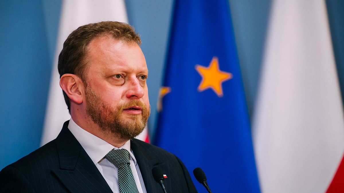 Łukasz Szumowski w rozmowie z money.pl tłumaczy się z biznesów brata i żony. Wyjaśnia niedoszłą współpracę z... aresztowanym biznesmenem.