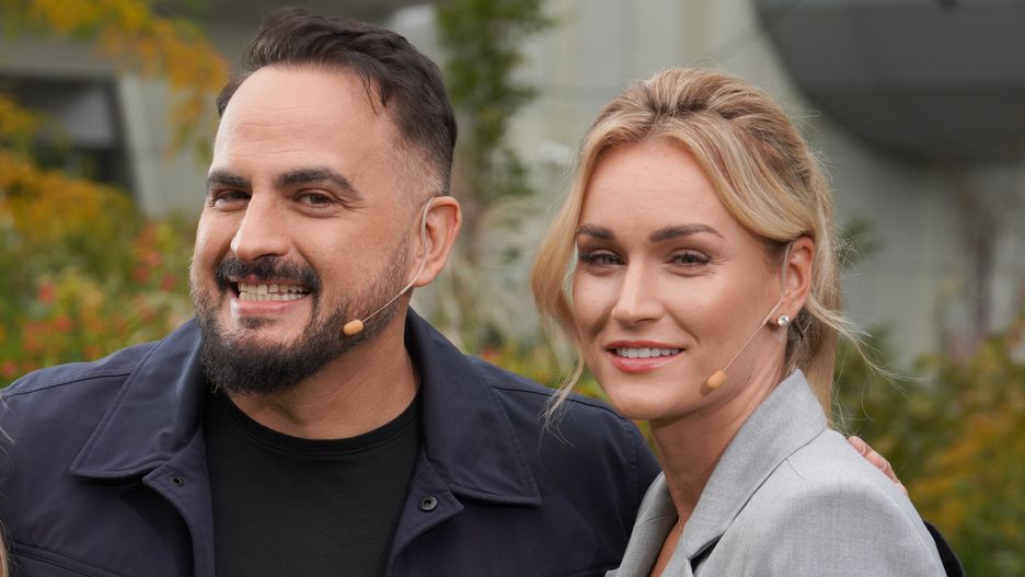 Agustin Egurrola i  Kamila Boś na planie "Pytania na śniadanie"
