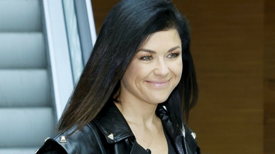Katarzyna Cichopek w skórzanej kurtce