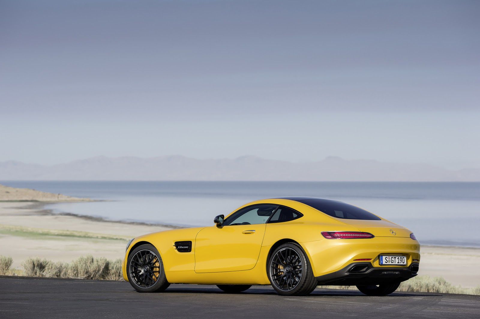 Mercedes-AMG GT na ponad 180 zdjęciach! 88