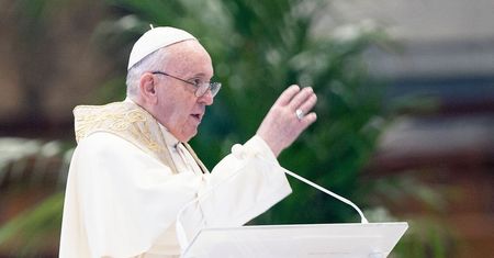 Papież Franciszek wzywa do modlitwy. Zwrócił się do Polaków