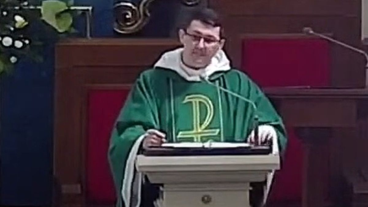 Słowa księdza wywołały lawinę komentarzy. Jest reakcja duchownego 