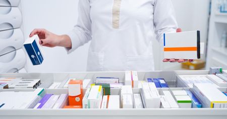 Na ten lek trzeba uważać. Właśnie wycofują go z aptek