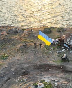 CNN odwiedziło Wyspę Węży na Morzu Czarnym. Stąd padły historyczne słowa