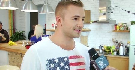 Nowa gwiazda TVN: "Musiałem pokazać tyłek, żeby tu wejść!"