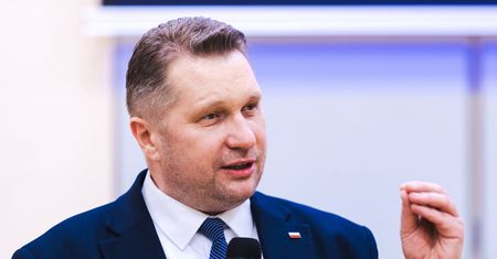 Czarnek rozpływa się nad mediami Rydzyka. "Wspaniała działalność"