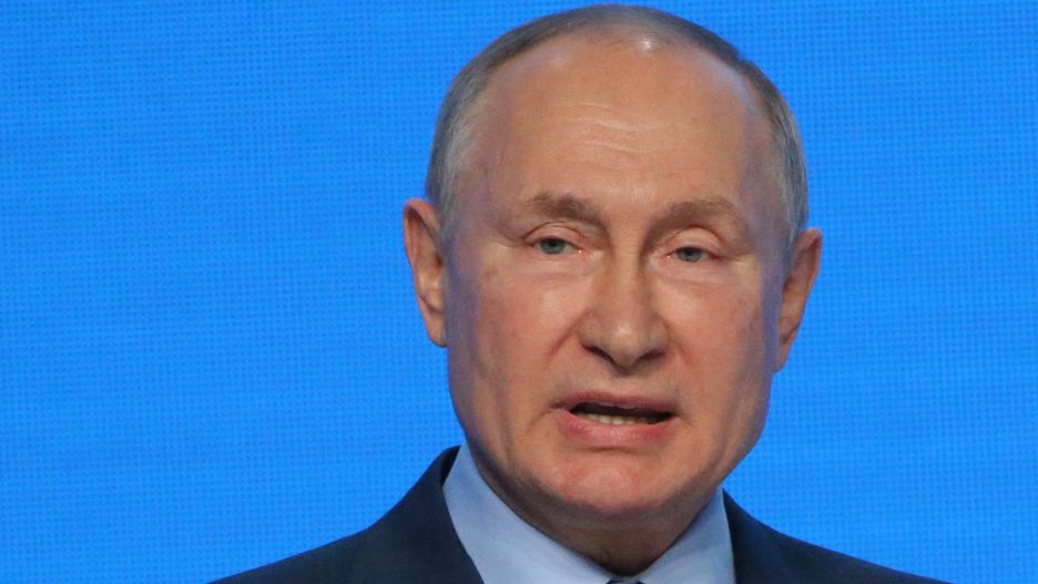 MOSCOW, RUSSIA - OCTOBER 13: (RUSSIA OUT) Russian President Vladimir Putin delivers a speech during the Russian Energy Week 2001 plenary meeting on October 13, 2021 in Moscow, Russia. (Photo by Mikhail Svetlov/Getty Images)