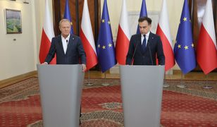 Tusk w ogniu krytyki. Odpowiada: "Nie będę układał się z Dudą"