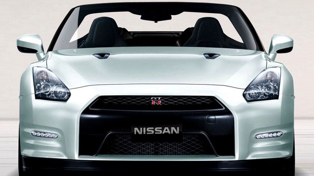 Nissan GT-R Cabrio Newport Convertible Engineering