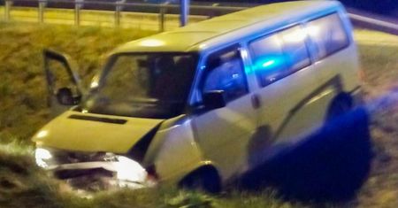 Nocny pościg policji w Skwierzynie. Skończyło się wypadkiem