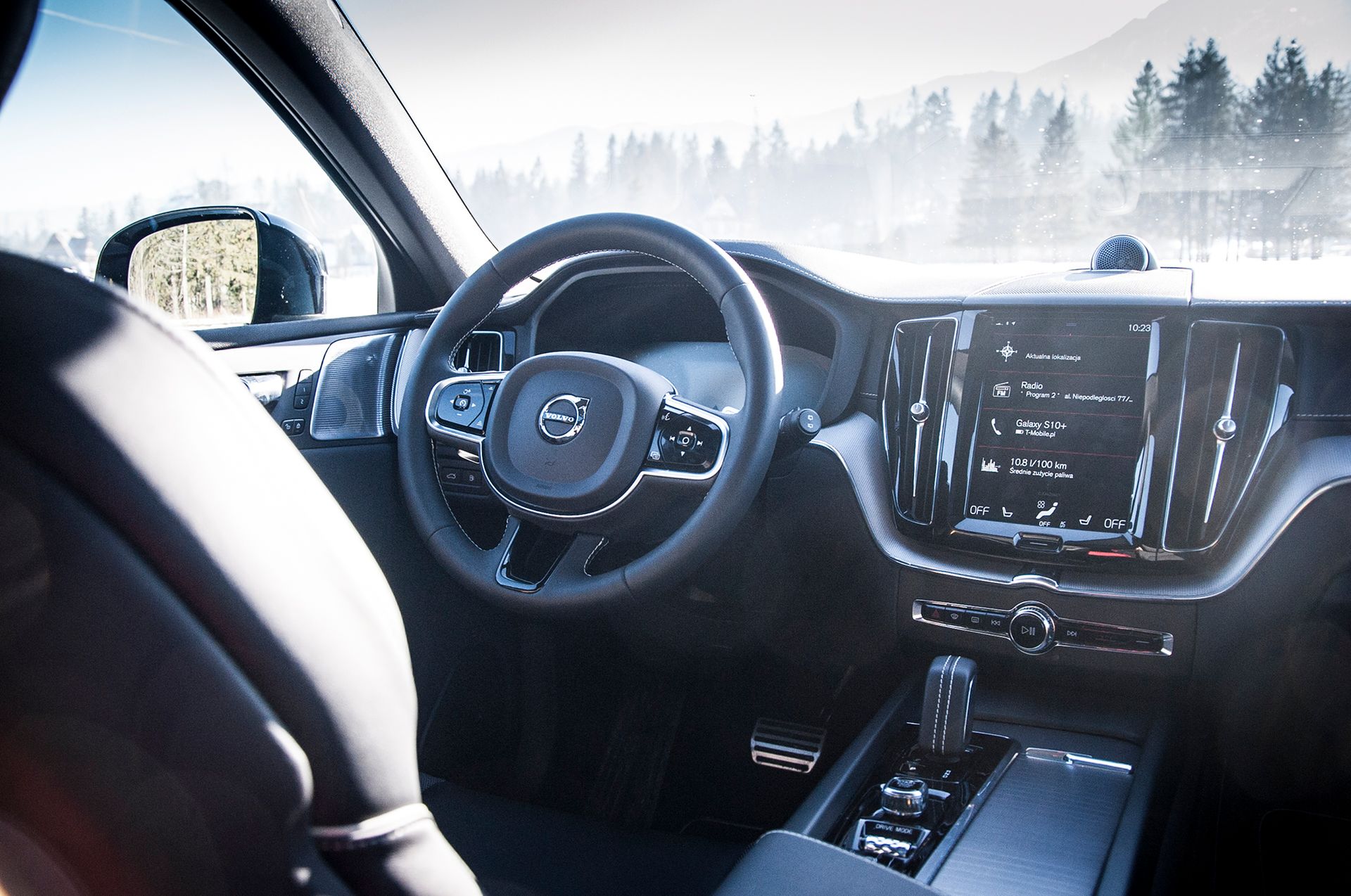 Volvo XC60 T8 Polestar Engineered (2020) (fot. Mateusz Żuchowski)