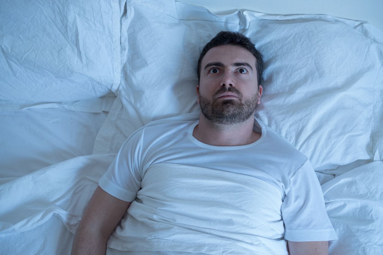 How your sleeping habits can accelerate atherosclerosis, new study reveals