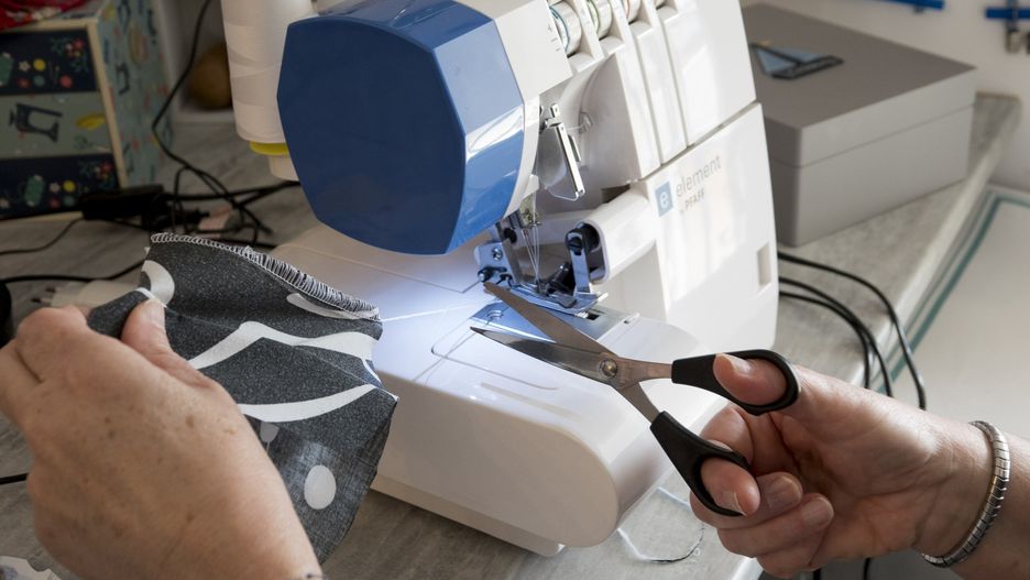 Maszyny do szycia to niespodzianka na liście najchętniej kupowanych produktów.