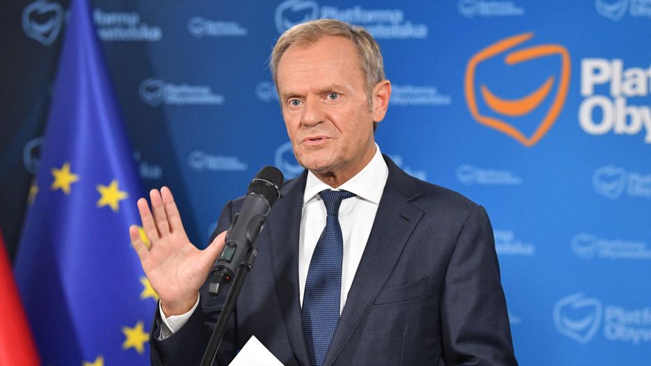 Donald Tusk w sieci. Odpowiada na pytania internautów 