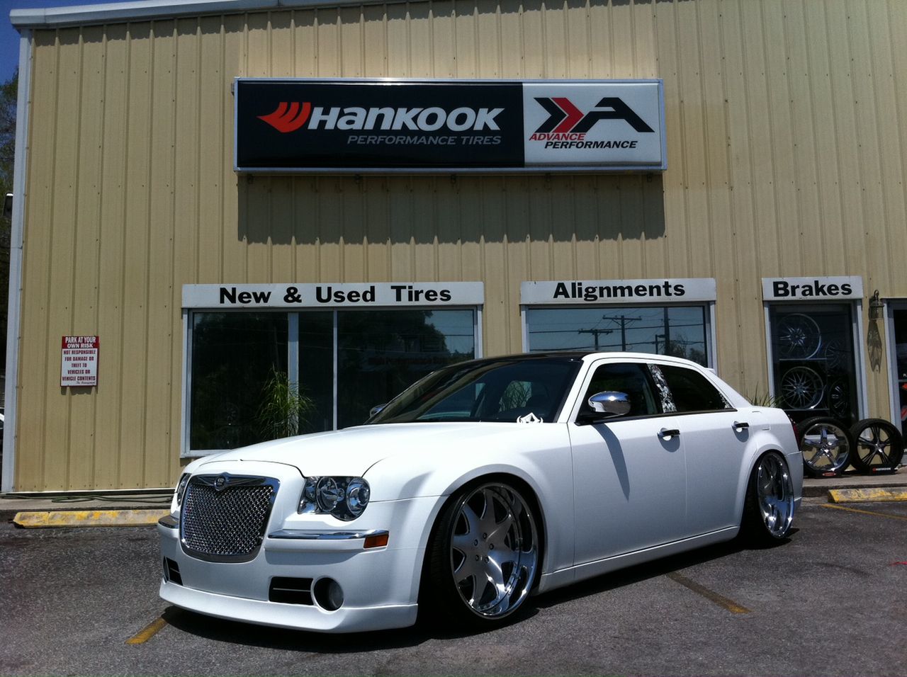 Chrysler 300C (fot. advanceperformance.com)