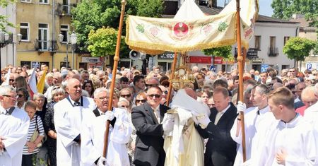Czy w Boże Ciało trzeba iść do kościoła? Koniec wątpliwości