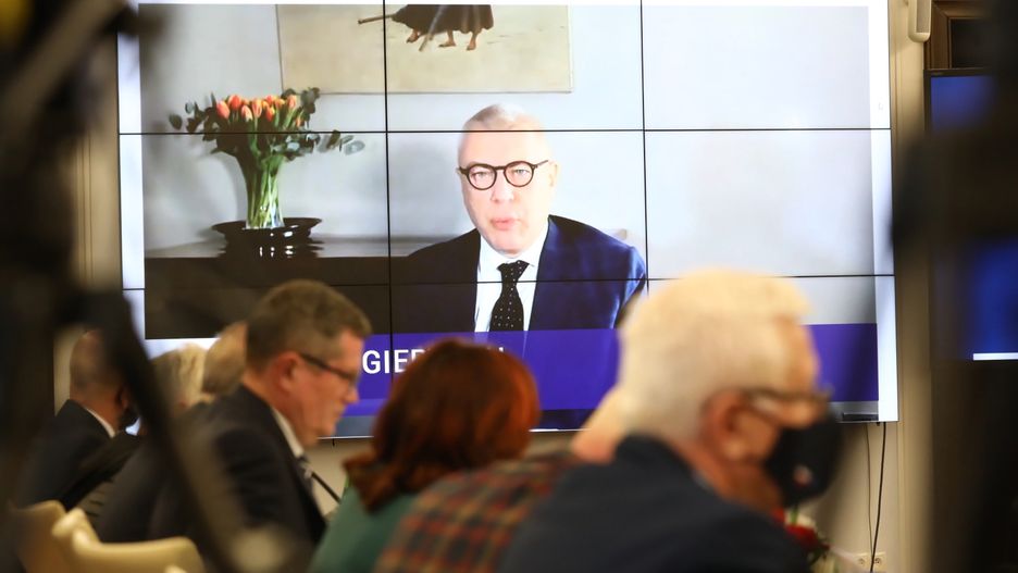 Roman GiertychTomasz Gzellinwigilacja, komisja, nadzwyczajna, pods�uch, pods�uchy