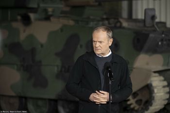 Ewakuacja Polaków z Bliskiego Wschodu. Tusk z wnioskiem do prezydenta