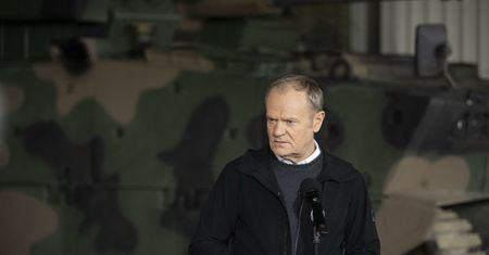 Ewakuacja Polaków z Bliskiego Wschodu. Tusk z wnioskiem do prezydenta