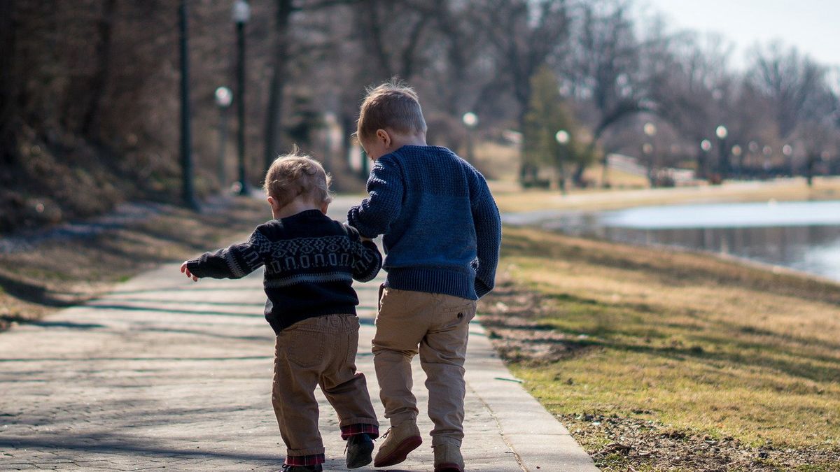 Rząd nie przewiduje zwiększenia kwoty tzw. 500+ do roku 2024. Nie wzrosną również inne świadczenia rodzinne.