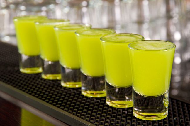 Wypicie zbyt dużej ilości alkoholu na raz może być zabójcze dla naszego organizmu